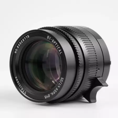 Объектив TTartisan 50 мм F1.4 для Leica M